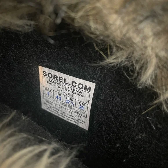 Sorel Joan Van Artic Faux Fur Boot - Size 6 - Picture 4 of 4